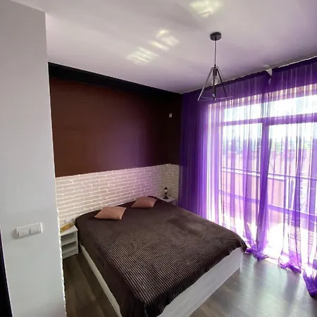 איוונו-פרנקיבסק Lounge Apartment מראה חיצוני תמונה