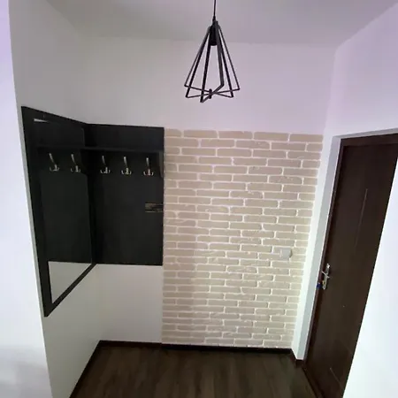 איוונו-פרנקיבסק Lounge Apartment מראה חיצוני תמונה